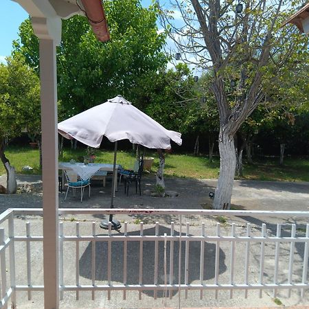 Άθοσ Villa Nauplion Exterior foto